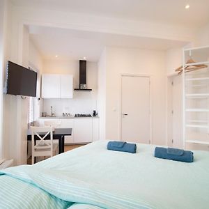 Escamp Apartments